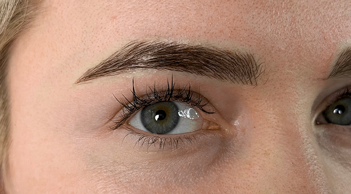 Microblading brwi